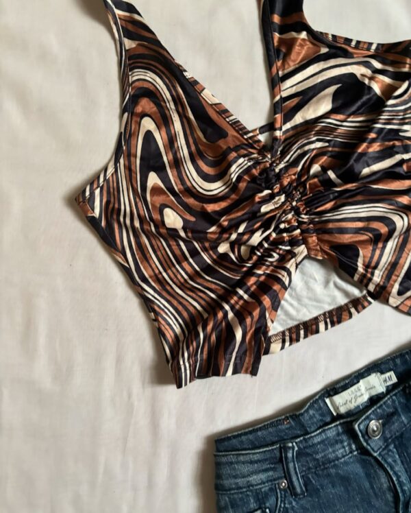 Halter Butterfly Top With Denim Shorts (M/L),(WAIST 32,L 11/12) - Image 2