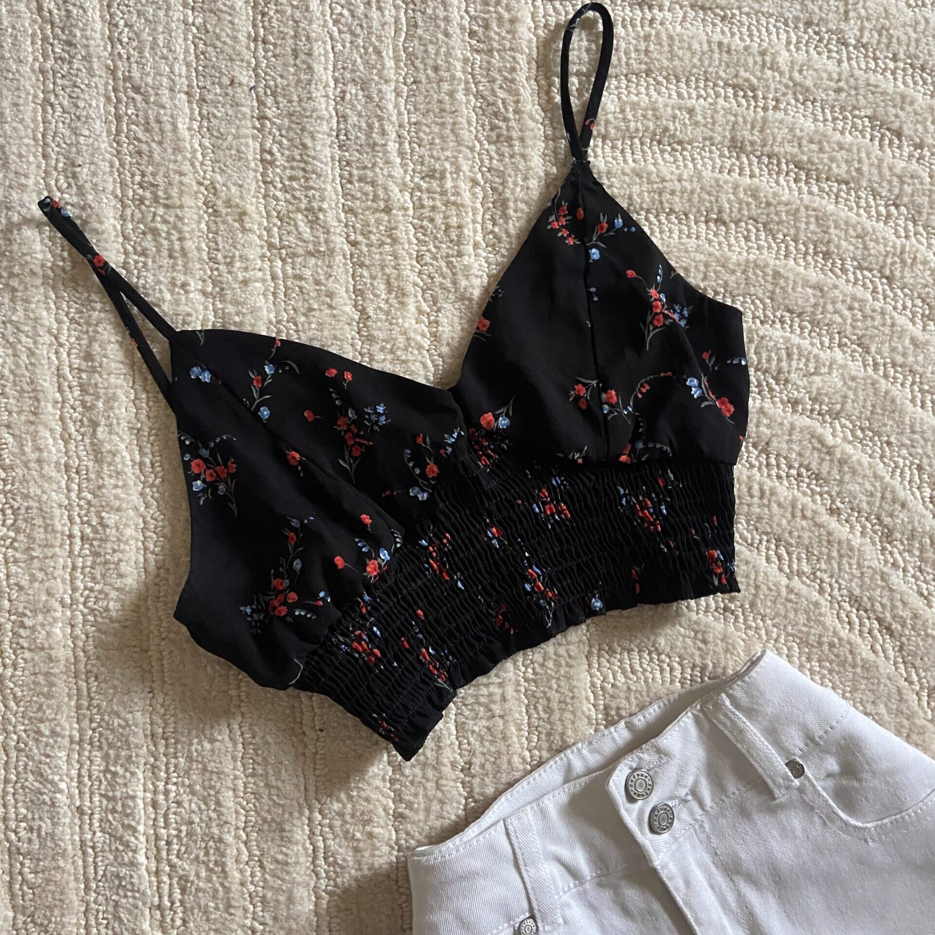 Lil floral black top (S)