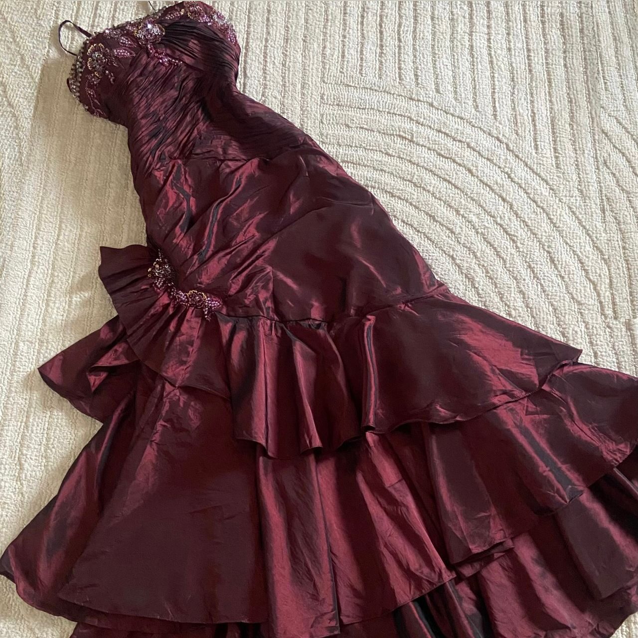 Vintage Ruffle Gown With Embellishment (S)